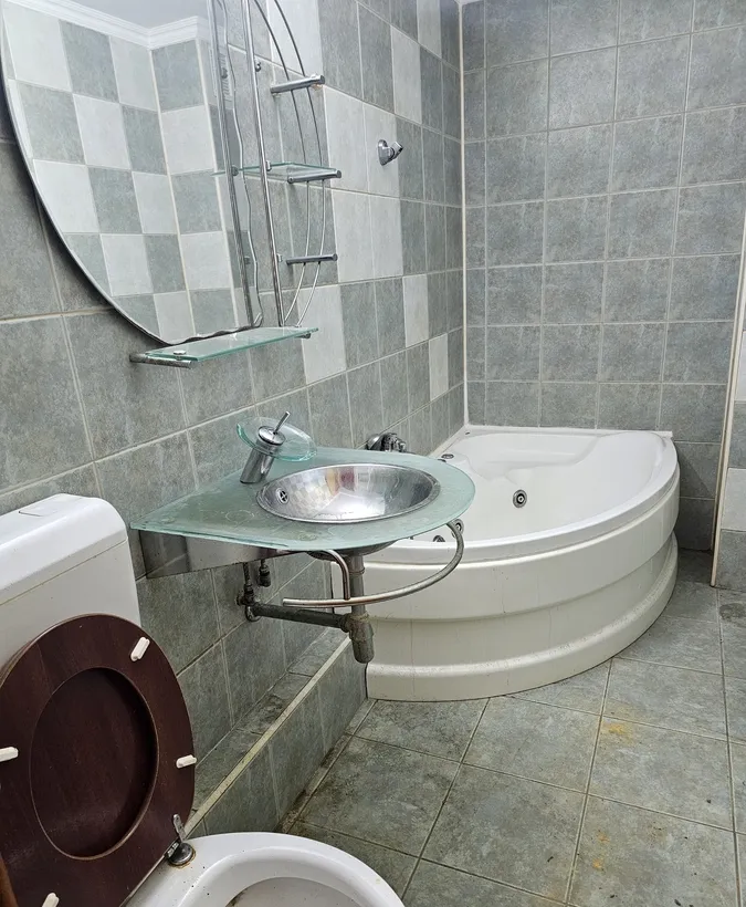 Colentina Bucur Obor 5/8 decomandat 76 mp reabilitat liber intabulare