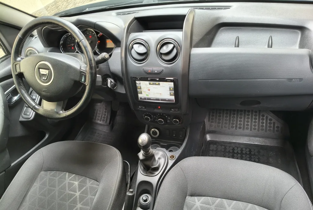 Dacia Duster Prestige 4x4Wd 8 300 eur
