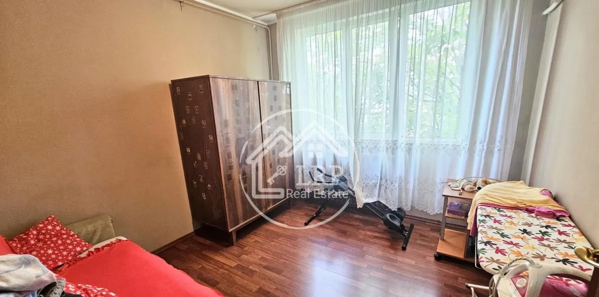 Brancoveanu 3 camere decomandat mobilat si utilat Izvorul Crisului