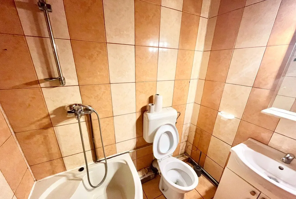 Proprietar - Inchiriez apartament 2 cam in oras Dambovitei-Timisoara