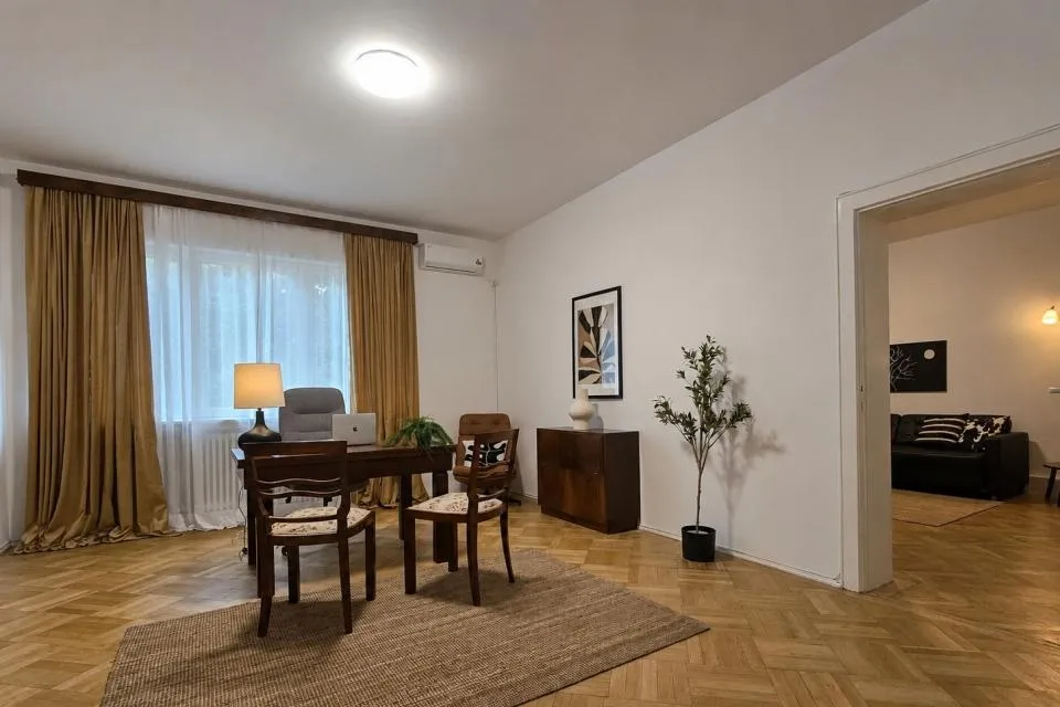 Capitale Inchiriere apartament 4 camere Strada Atena