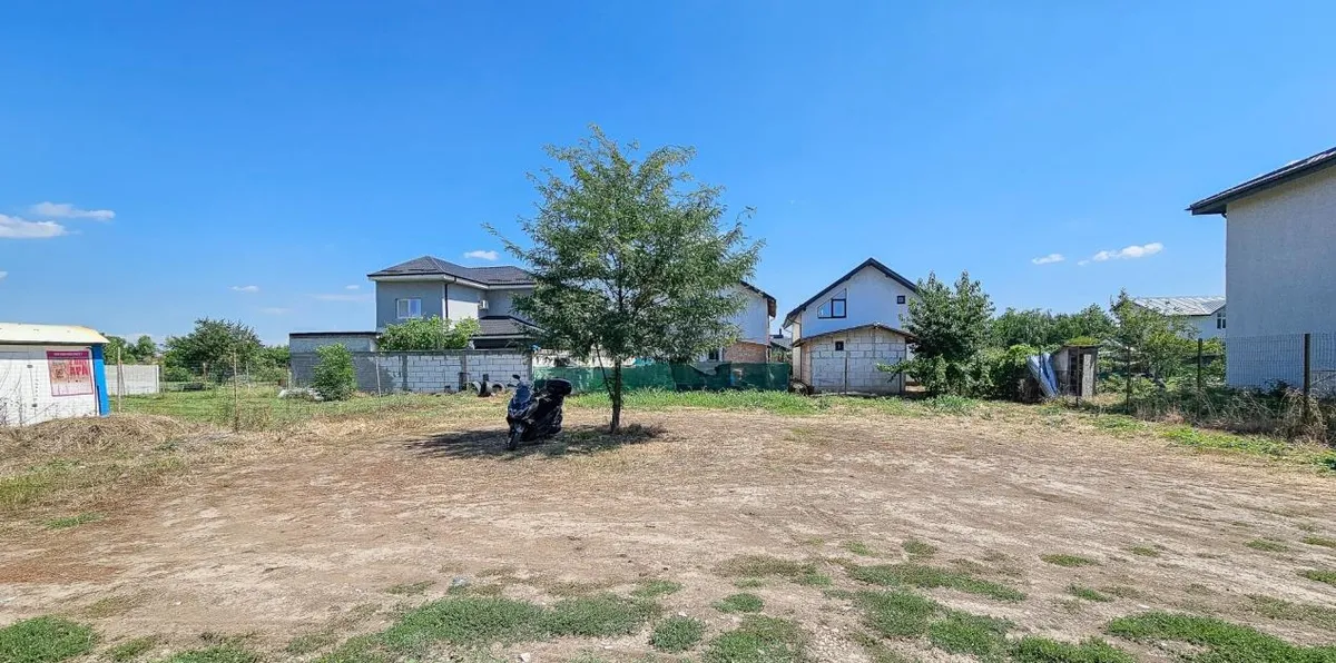 Bragadiru str Dunarii Curte 530mp intre case semistradal