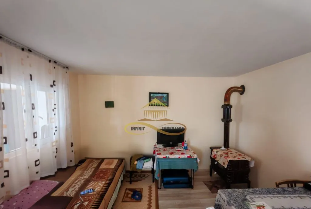 Casa de vanzare in Traian- 10 minute de bacau