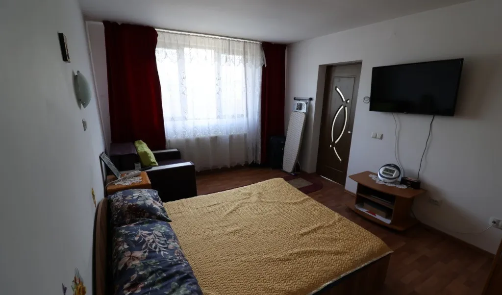 Casa de vanzare 4 dormitoare Sp P 1E Auchan Bascov Pitesti propr