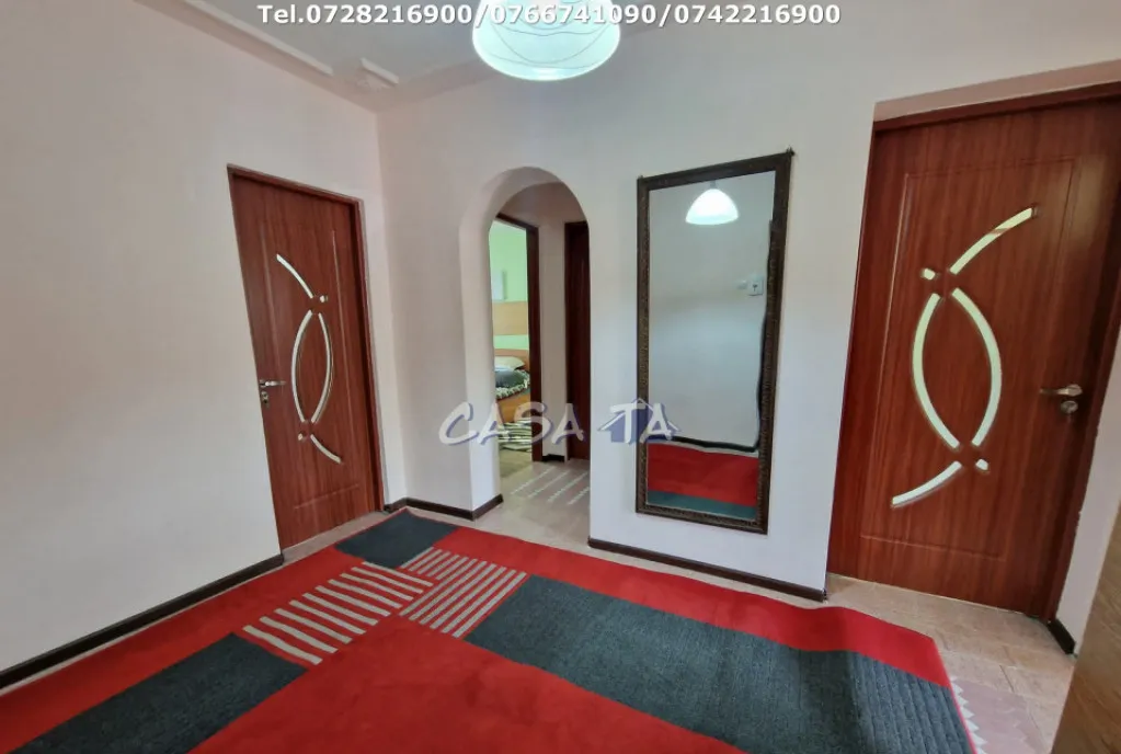 Apartament 3 camere situat in Targu Jiu Str G ral Chris