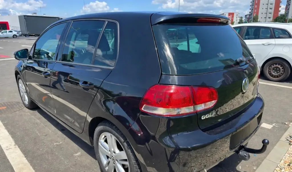 Volkswagen Golf 1 2 TSI BlueMotion Technology Comfortline 5 099 eur
