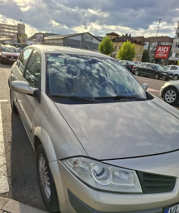Renault Megane 2007 1 6i automat 149 000 km 2 350 eur
