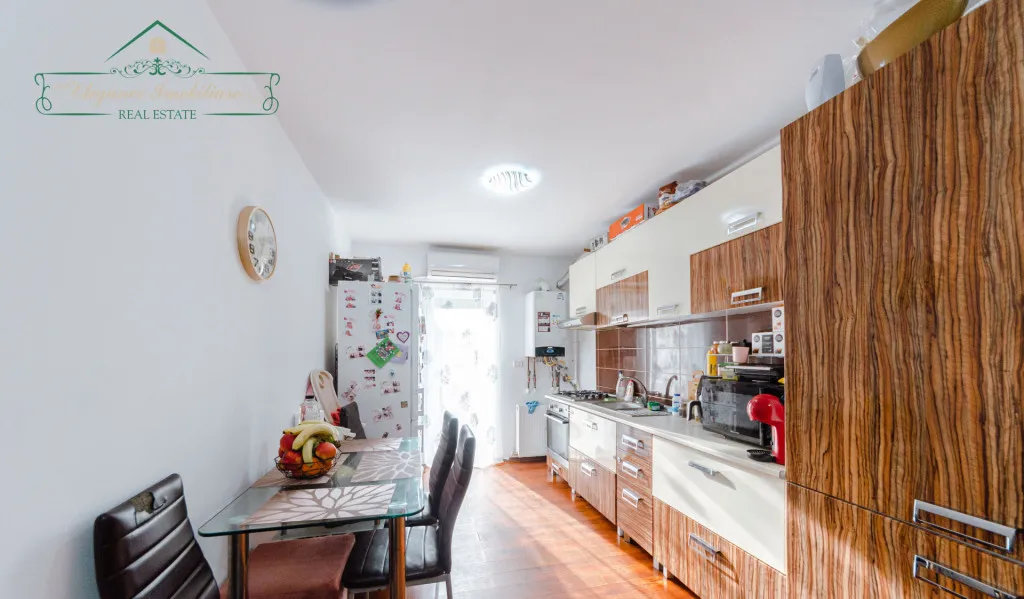Apartament cu centrala proprie zona Parneava Arad