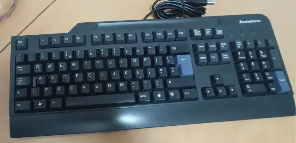 Vand Tastaturi pentru PC