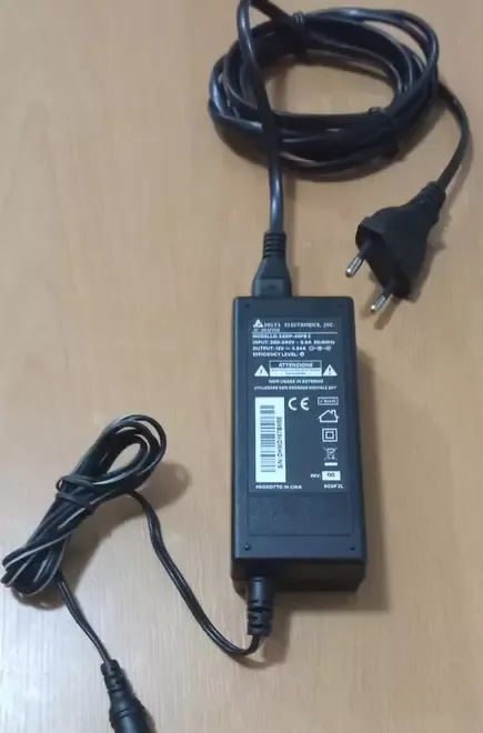 Vand Alimentator DELTA ELECTRONICS 12V 3 34A
