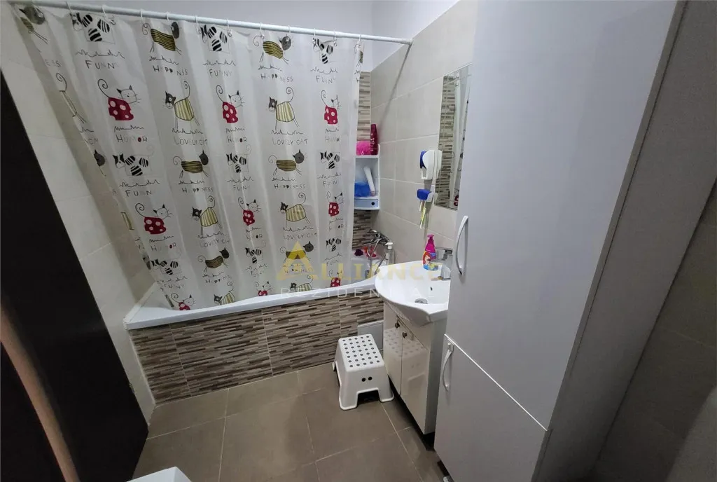 Berceni Apartament 3 Camere Mobilat Gata de Mutare