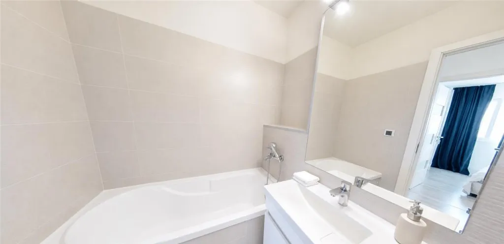 Apartament tip studio mobilat si utilat modern terasa Ca