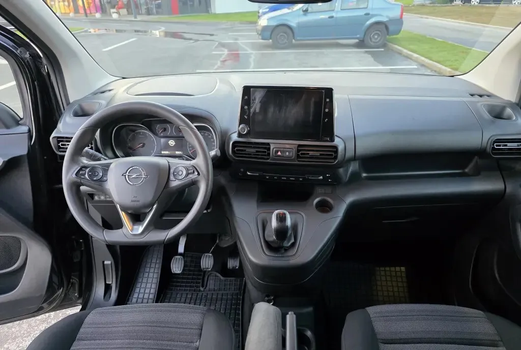 Opel Combo 1 5 L1H1 Start/Stop Elegance sarcina utila marita 11 490 eur