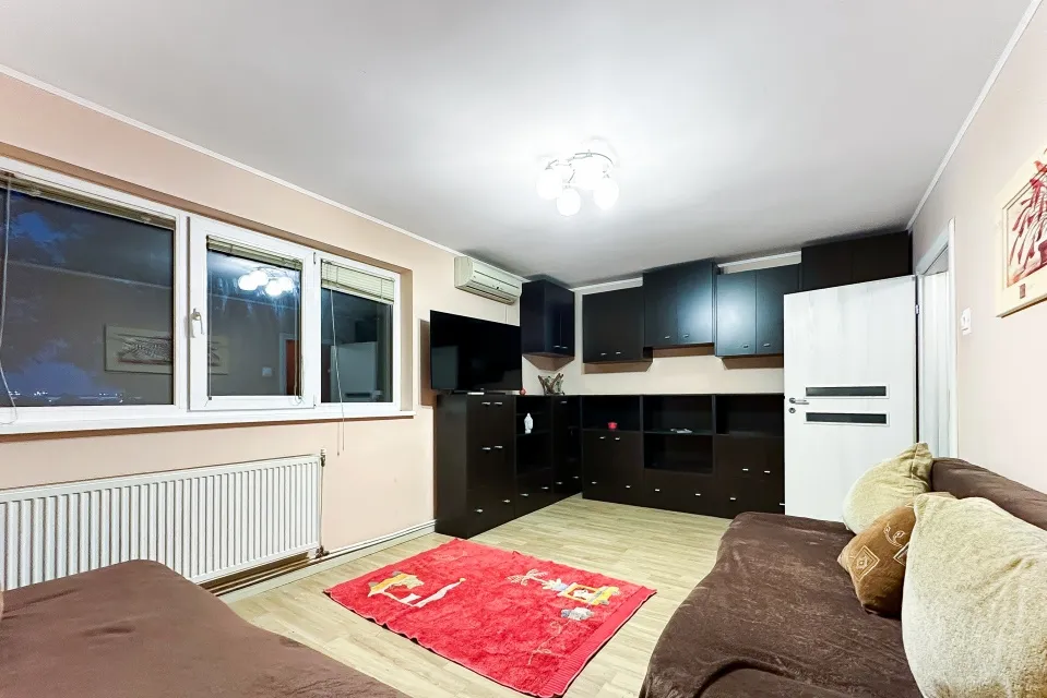 Parc Drumul Taberei tramvai 41 apartament 3 camere spatios