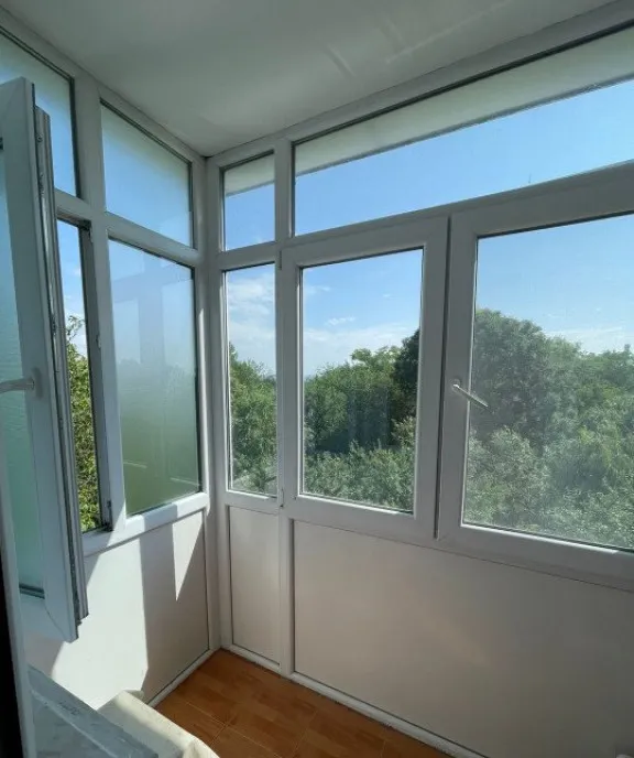 Apartament 2 camere zona Nord Intrarea Polux