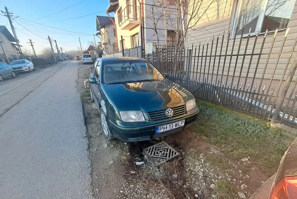 Volkswagen bora autoturism 1 100 eur