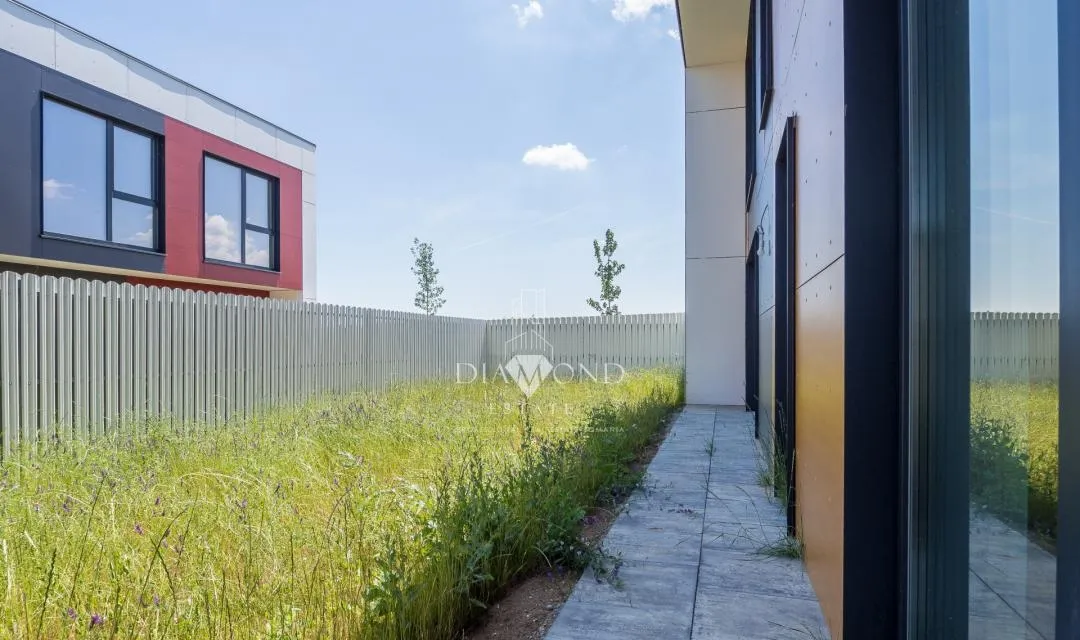 H4L The Village 0 comision duplex premium gradina 66 mp pompa de caldura