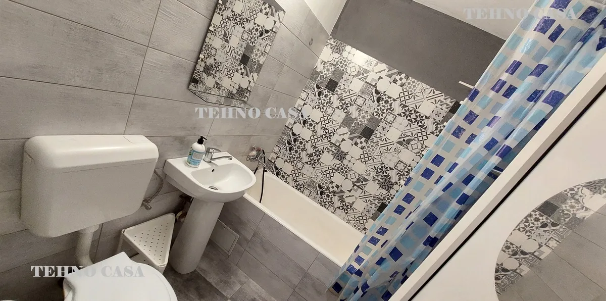 Titan Pallady 750m metrou 1 Decembrie bloc mixt renovata et 4/10
