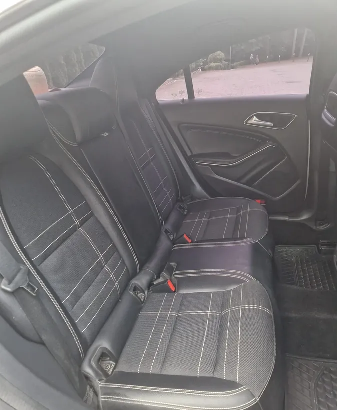 Mercedes Benz cla 200