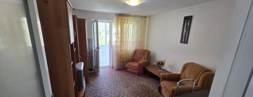 Garsoniera de renovat in centrul statiunii Azuga