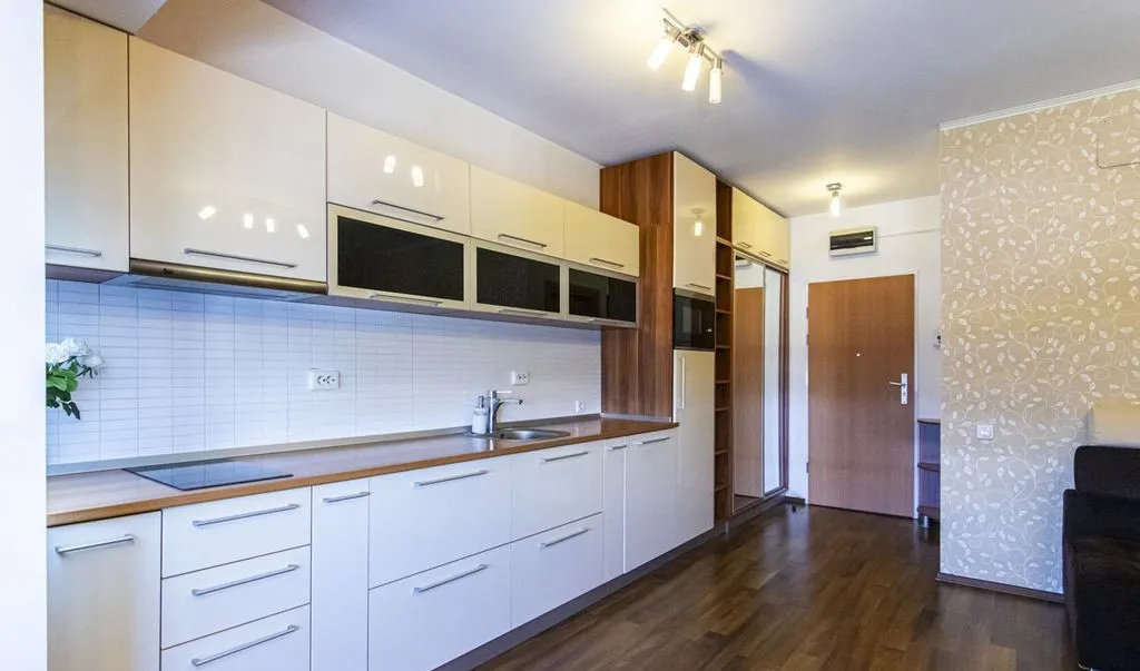 Apartament 2 Camere 57 9 mp Bloc Nou Metrou Pacii /