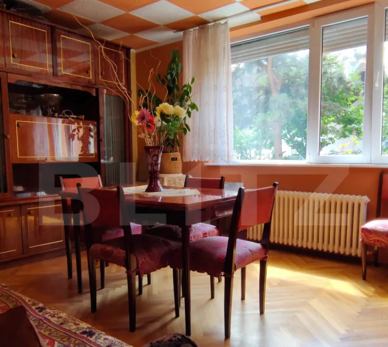 Apartament 3 camere 64 mp utili zona Dambu