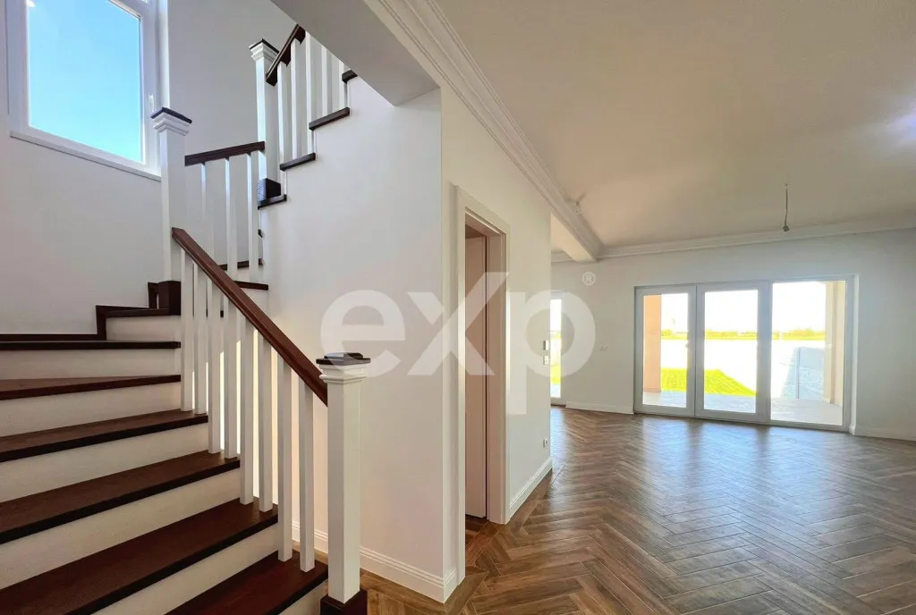 Apartament 3 camere de vanzare - Iosefin Strada Platanil