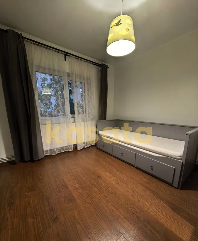 Crangasi 3 camere de inchiriat Renovat Centrala proprie