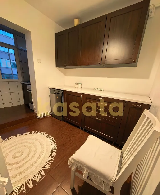 Crangasi 3 camere de inchiriat Renovat Centrala proprie