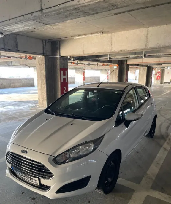Ford Fiesta 1 5 4 300 eur