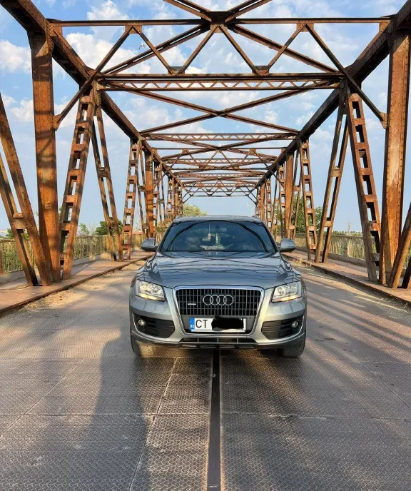 Audi Q5 2 0 TFSI cutie automata 8 300 eur