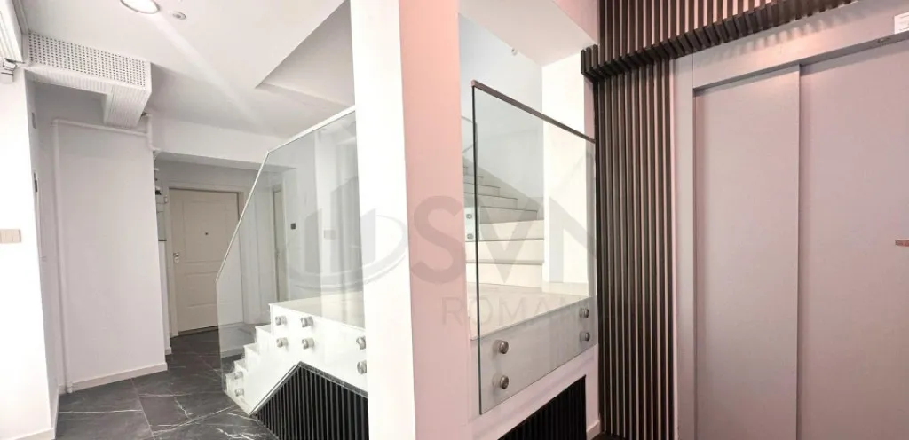 Apartament 3 camere l Central l Mosilor
