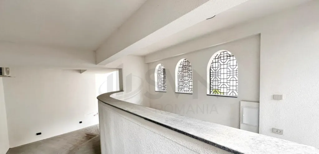 Apartament 3 camere l Central l Mosilor