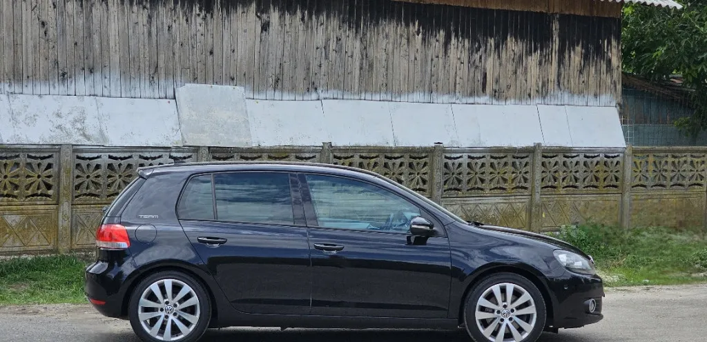 VW Golf 6 1 4TSI Navi Parkassist Icirc ncalzireScaune Clima Pilot 5 690 eur