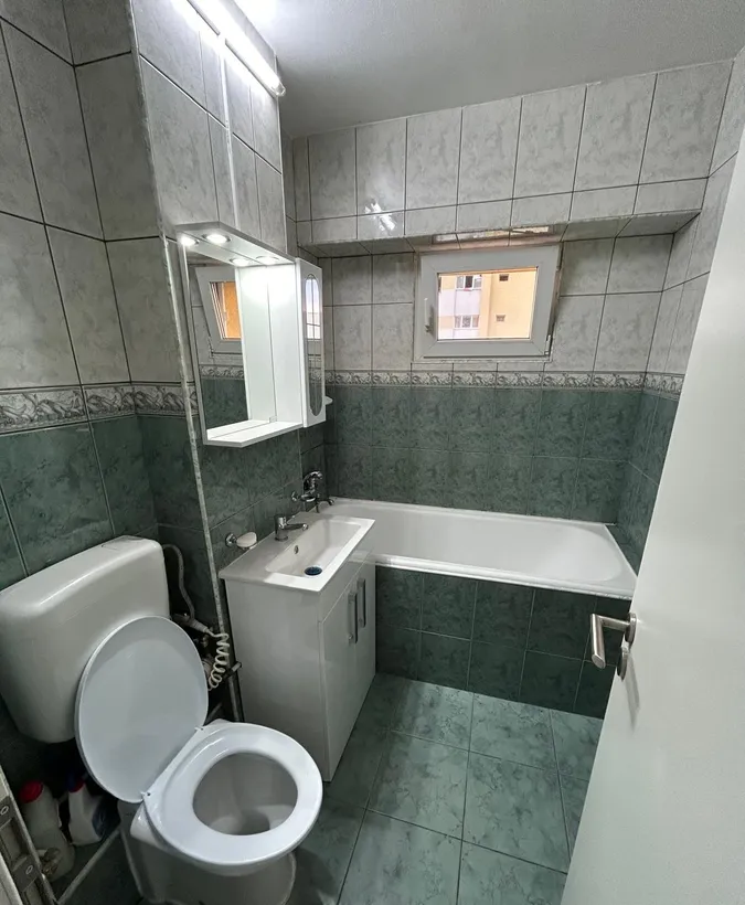 Mosilor Obor ap 3 camere decomandat