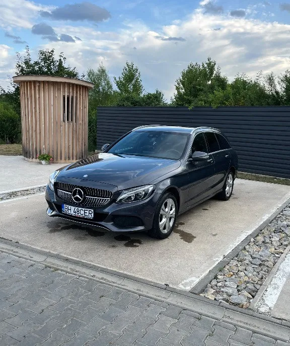 Mercedes C220d 2016 2 2 170cp 4matic 12 500 eur