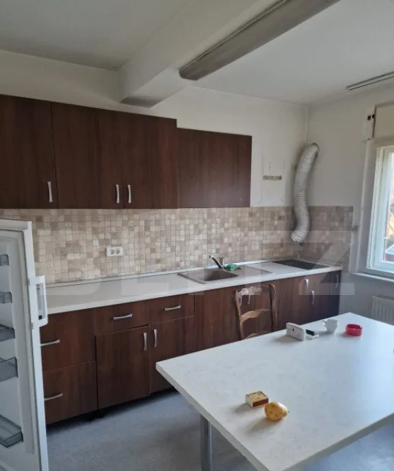 Casa spatioasa 6 camere 160 mp in zona Girocu