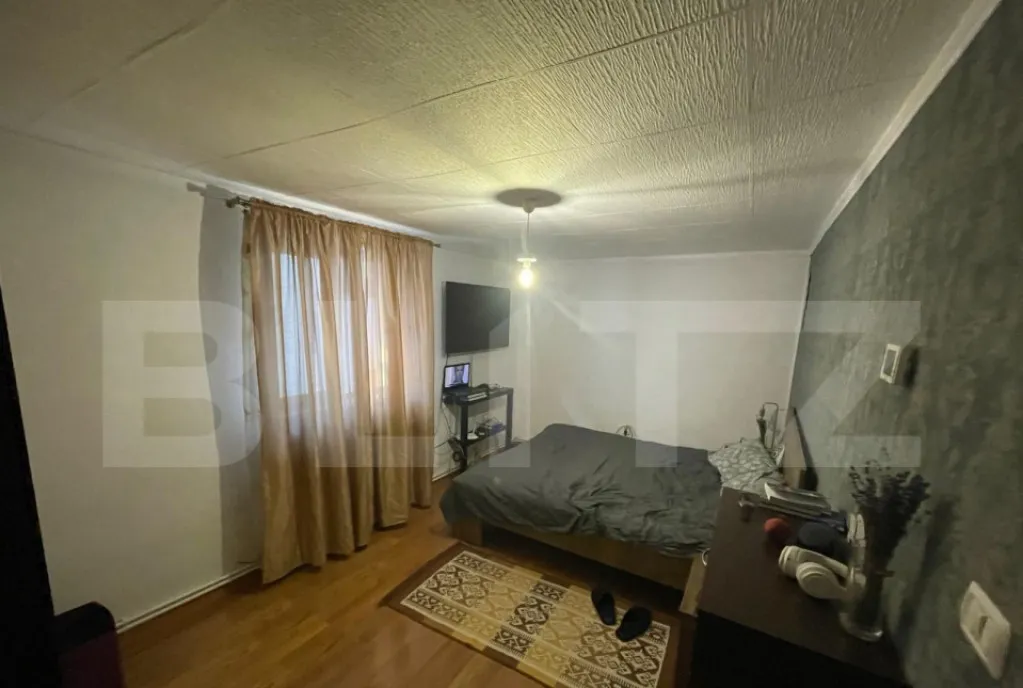 Apartament 2 camere decomandat 53 mp Parcare Pod Mir