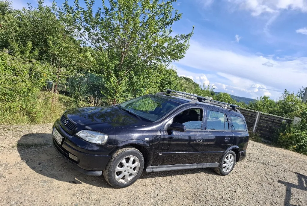 Opel astra an 2003 1 7 motorina 999 eur