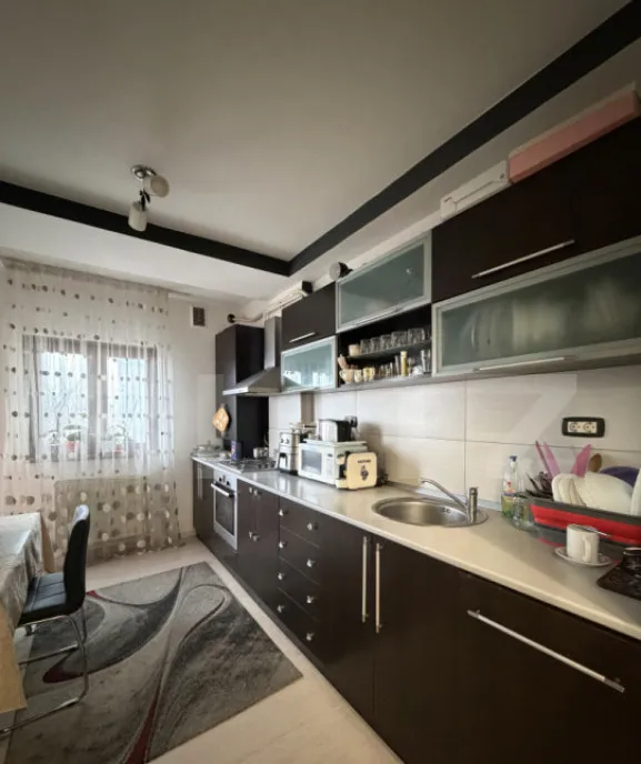 Apartament 3 camere 87 56 mp utili zona Calea Severinului