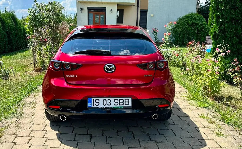 Mazda 3 Hatchback Primul proprietar motorizare 2 0 Skyactiv-G 15 900 eur