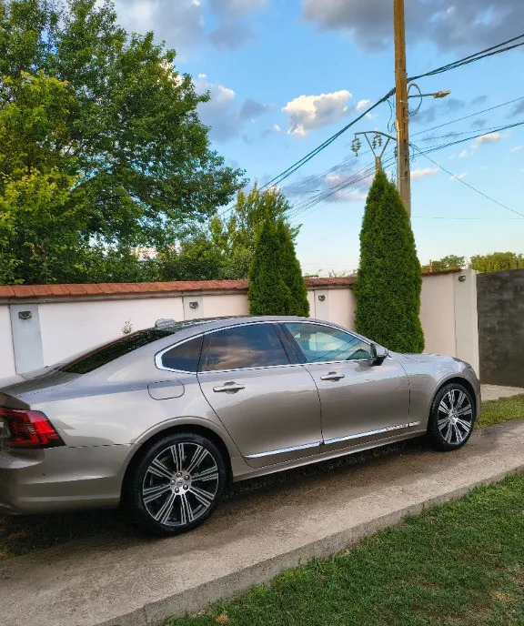 Volvo S90 T8-455cp 42 000 eur