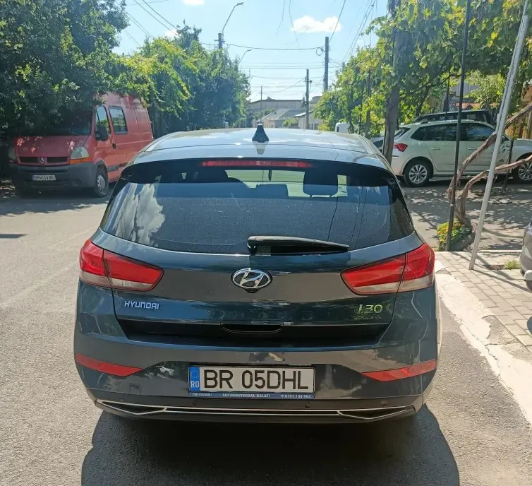 HYUNDAI i30 1 5 DPI mdash 2022 15 950 eur