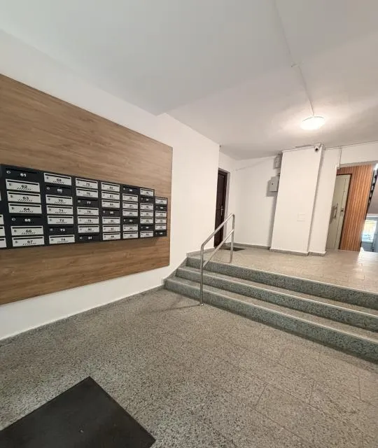 Spatiu Modern pentru Birouri/Sediu Firma - Etajul 1 - Zona Bd Chisinau