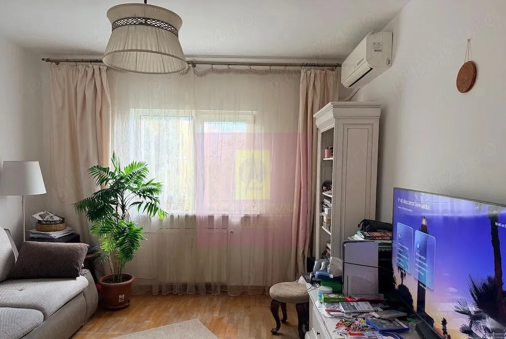 Apartament 3 camere Mircea Voda Nerva Traian cu vedere la parc