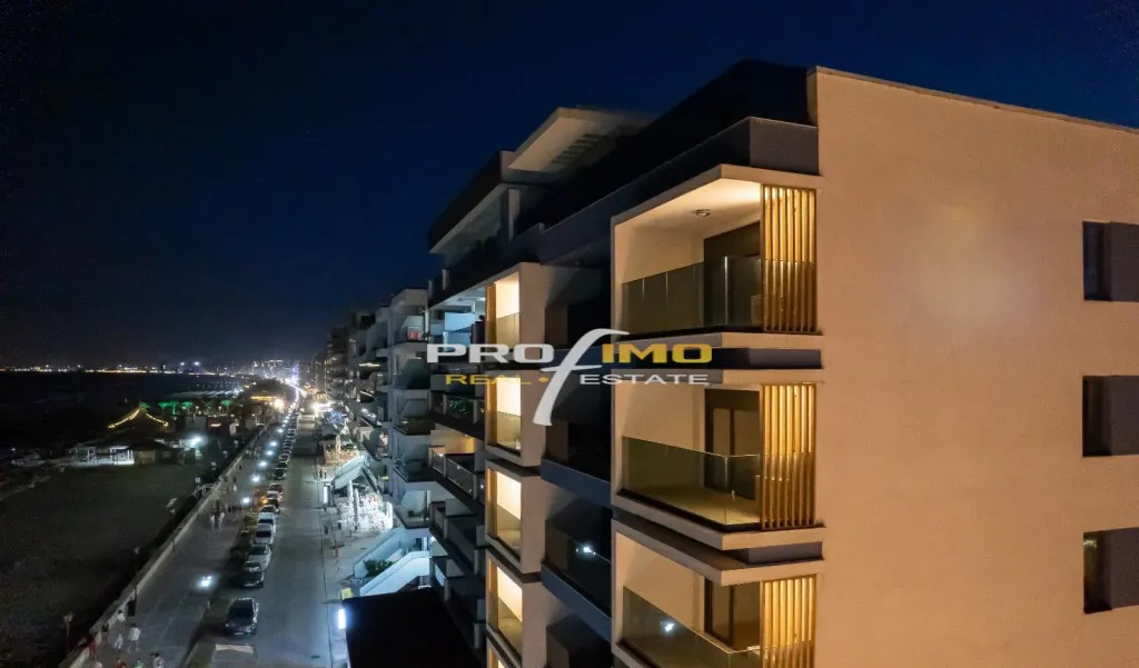 Promenada Mamaia Nord Apartament Exclusivist cu vedere la