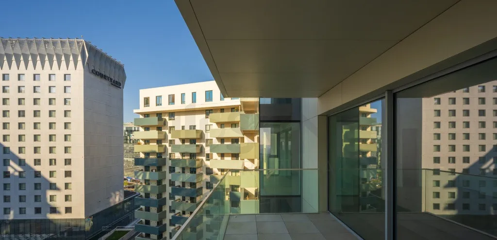 2 camere Aviatiei Tower