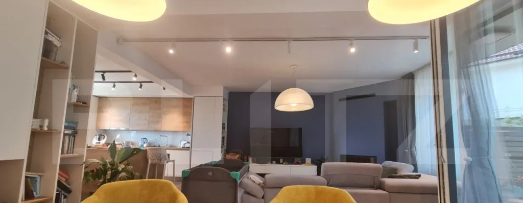 Casa in Voronet cu 4 camere si priveliste