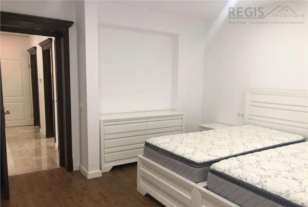 Lux la pret accesibil 2 Camere Dressing cu incalzire pard