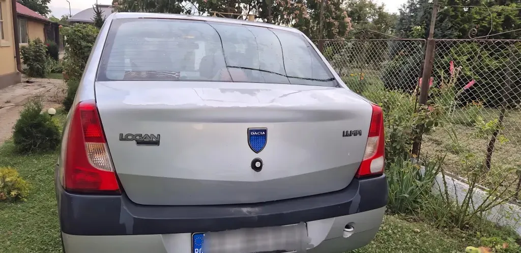 Se vinde Dacia Logan 6 000 lei